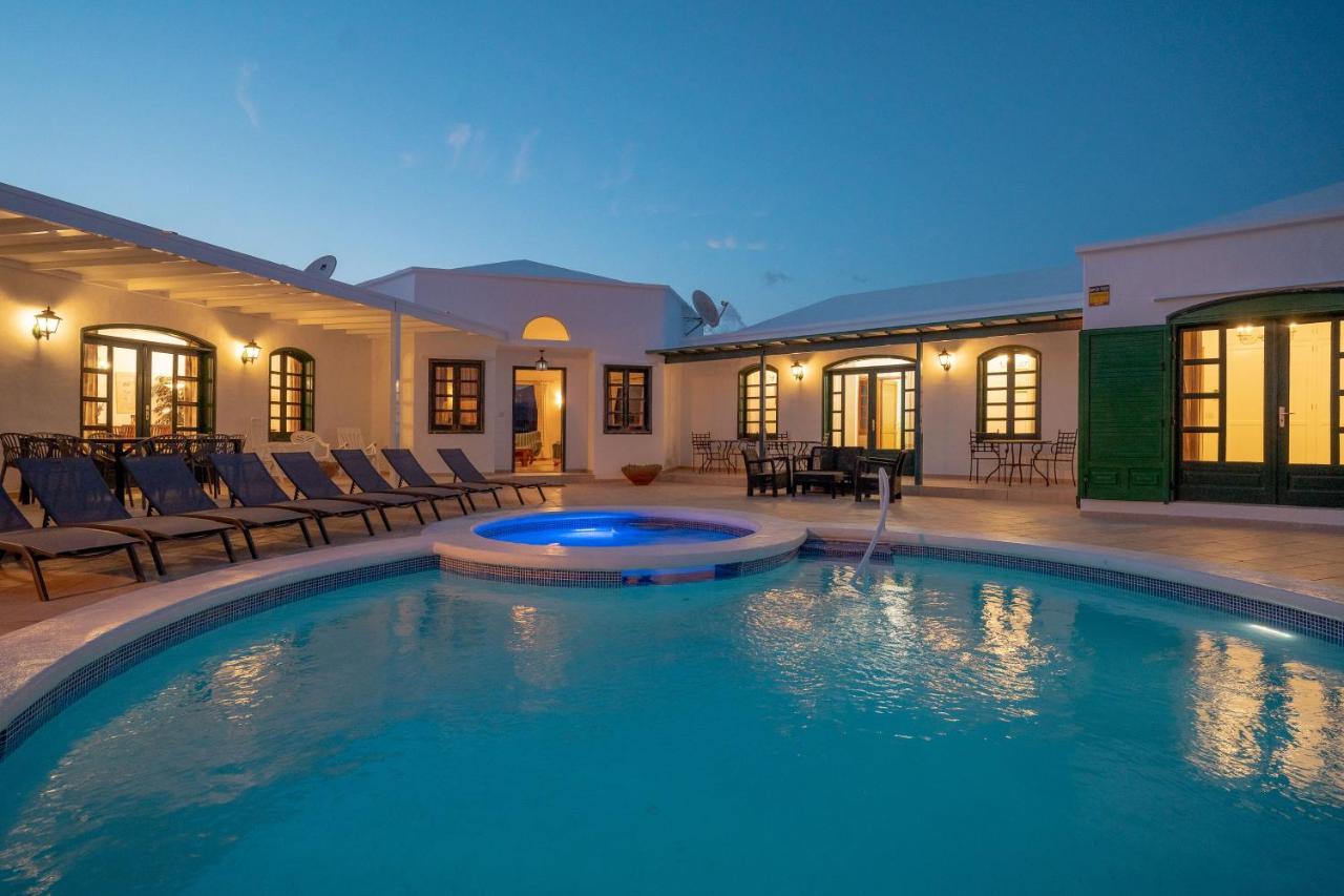 Villa Milan Puerto del Carmen  Bagian luar foto